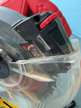 Craftsman Compound Saw 1
