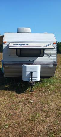 Camper Trailer 1