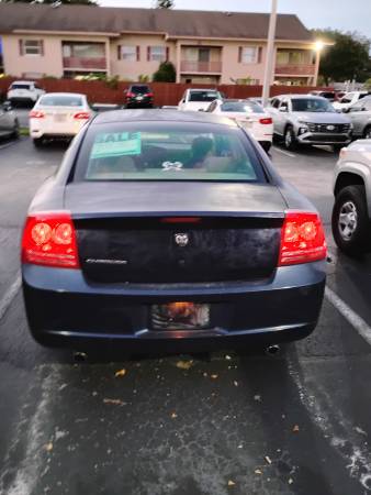 Dodge charger V6 3.5 litro - $2,500 (Kendall)63479776765825121