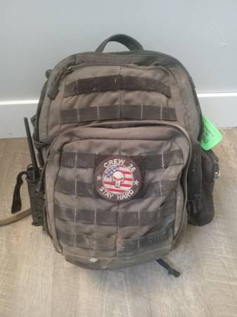Mochila encontrada con contenido: parche del Grupo 26 (Chico)63469803229441121