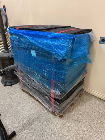 Interlocking Floor Mats 1