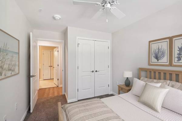 $585 / 1br - Exceptional living, timeless charm: 1 BR, 1 BA,  Sq Ft. (Queenstown - Terrapin Nature Park)63806863554945120