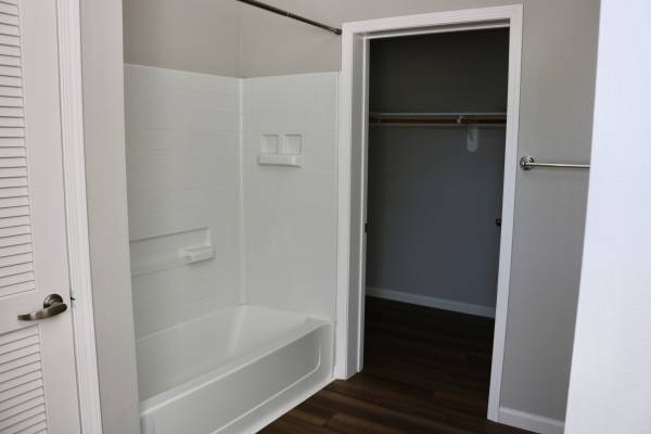 $2,750 / 2br - 1098ft2 - Bright & Open 2x2 Floor Plan – Great Location! (santa rosa)63938500160002122