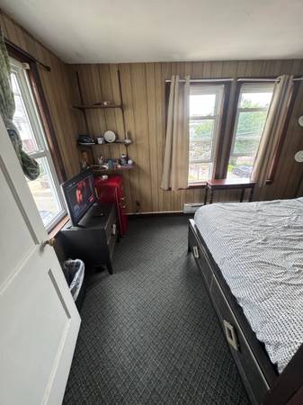 $950 / 1br - SE RENTING ROOM $950 (Watertown M.A)64034613875970124