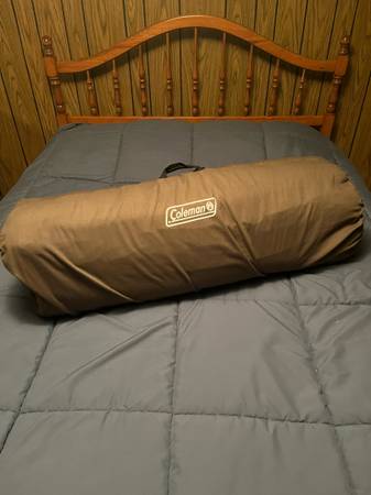 Coleman Sleeping bag 1