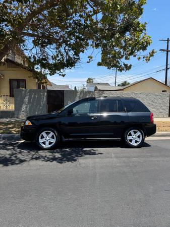 2007 jeep compass - $2,100 (Los Angeles)63624582956291123