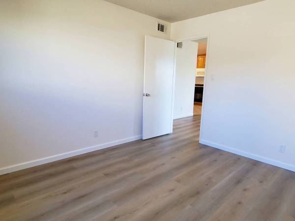 $800 / 1br - 124 H St, San Rafael, CA (san rafael)64023718476417120