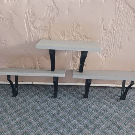 3 SHELFS 1