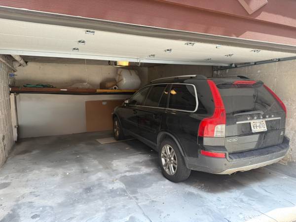 $400 1 Garage Space For SUV or Smaller (Sunnyside)63854480233857120