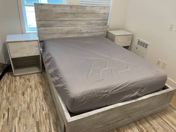 Reclaimed wood bedroom sets 1