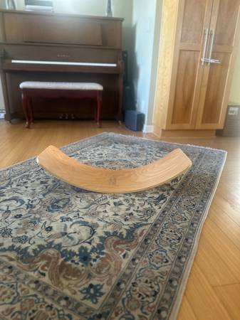 Wooden Balance Board Montessori 1