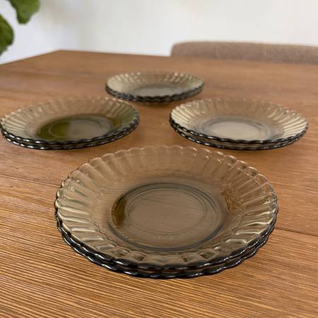 Vintage Fortecrisa Brown Smoky Glass Fluted Saucers 1