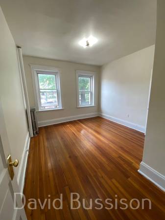 $2,300 / 2br - NO FEE! TWO BEDS, No Living room, HUGE ROOMS! (Allston)63856666786179124