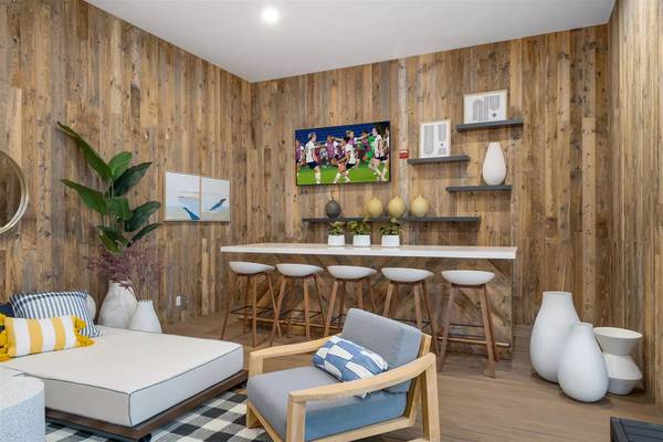 $2,045 / 2br - 985ft2 - Sueña grande, vive más grande: 2 habitaciones, 1 baño, 985 pies cuadrados te esperan. (Silverdale)63688425413121123