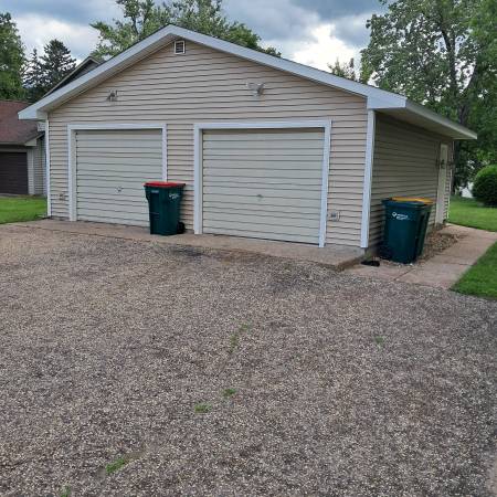 $1,590 / 3br - 1050ft2 - Duplex de 3 dormitorios en River Falls, WI, excelente ubicación (River Falls, WI)63990382529666123