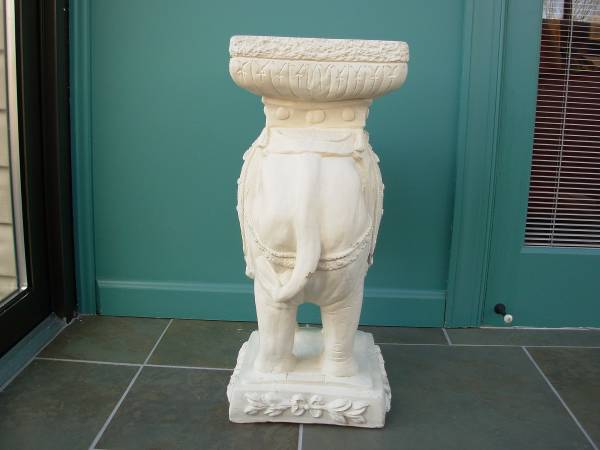 Vintage Handcrafted Large White Elephant Cement Plaster Plant Stand - $150 (Purcellville)63471431970179123