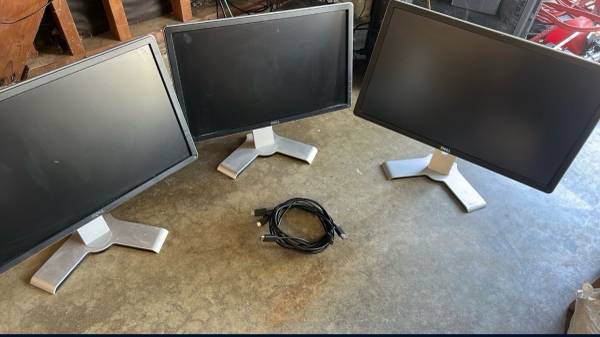 Dell Computer Monitors 22,23,24inches 1