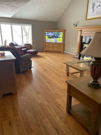$1,700 / 3br - 2400ft2 - 2 rooms and private bath for 1 person utilities included (Hampstead. NH)63986917650050123