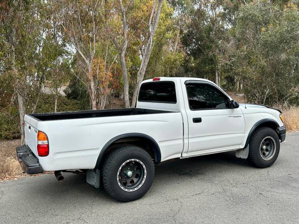 2003 Toyota Tacoma 134k Original miles - $7,600 (San Diego)63469756165379123