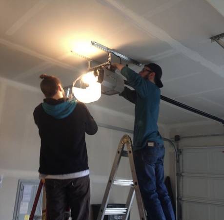 👉👉👉🏡Professional Garage Door Repair And Replacement 🚪🚪🚪 1