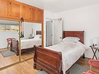$1,000 / 2br - Cozy 2-Bedroom Apartment (Santa Rosa, CA)63772893861121123