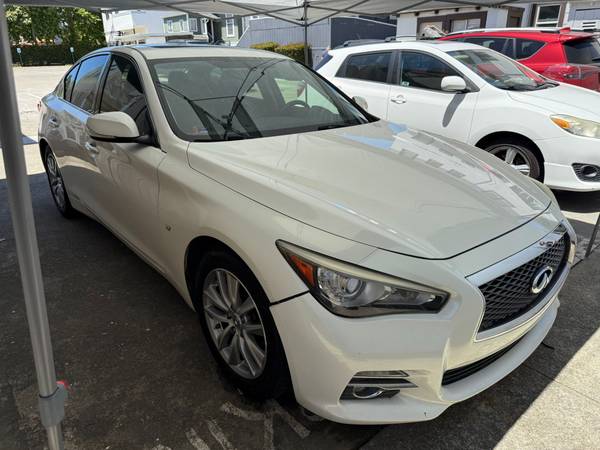 2015 Infiniti Q50 Sedan deportivo - $9,000 (san leandro)63613207966721122