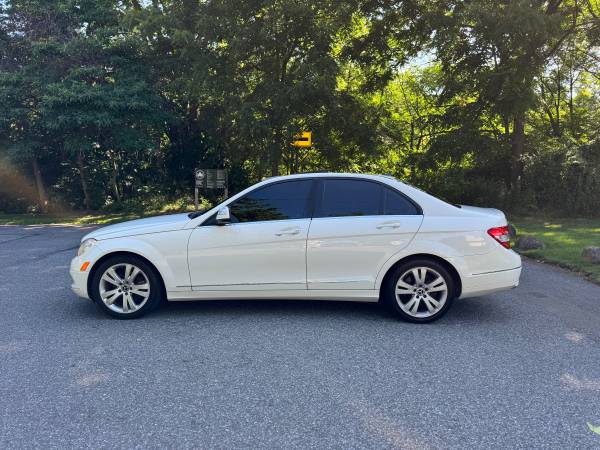 2008 MERCEDES BENZ C300 SPORT 4MATIC - $4,500 (Staten island)63618004275713123