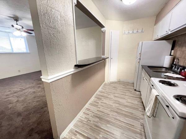 $889 / 1br - 480ft2 - 🌟 COZY 1 BEDROOM APARTMENTS – CONVENIENT LOCATION! NO APP FEE!! (BARDSTOWN ROAD)64008827025153123