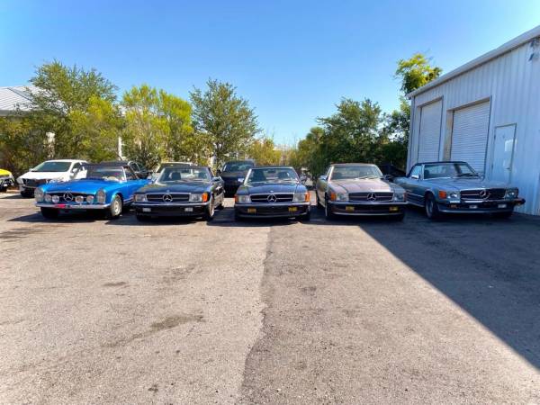 Looking for old  classic Mercedes 1