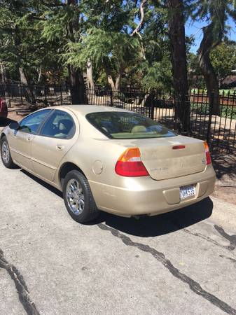 Chrysler 300 V6 Sedán - $3.950 (Dublín / Pleasanton / Livermore)63470585802499122