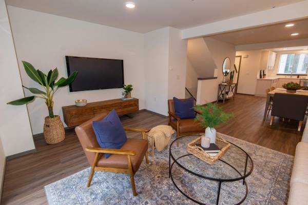 $2,236 / 3br - 1139ft2 - Playgrounds, Additional On-site Storage Available (Frederickson)63944964912258121