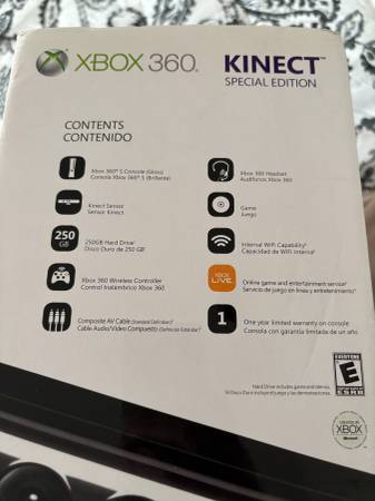 XBox 360S con paquete Kinect en caja original, controlador, cables del sensor - $110 (Hercules, Pinole, San Pablo, El Sob)63439928377601121