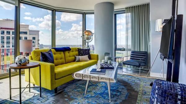 $2,691 / 1br - SOUTH LOOP 1 Bedroom ~ In-Unit W/D ~ Fitness + Garage Parking ~ Pet Friendly (South Loop, Chicago)63898986634242123