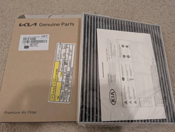 Brand New Geniune Kia Air Filter 1