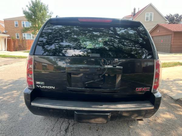 2011 GMC Yukon Denali - $7,900 (Midway)63616816570369121