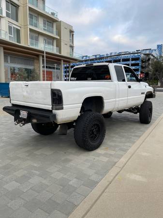 2001 RAM 2500 4x4 - Photo 3