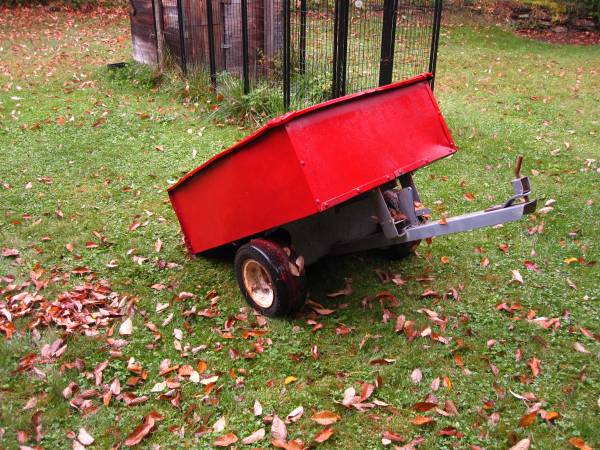 Lawn tractor wagon 1