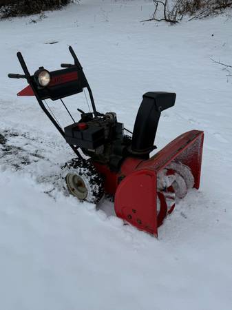 MTD 8hp snowblower 1