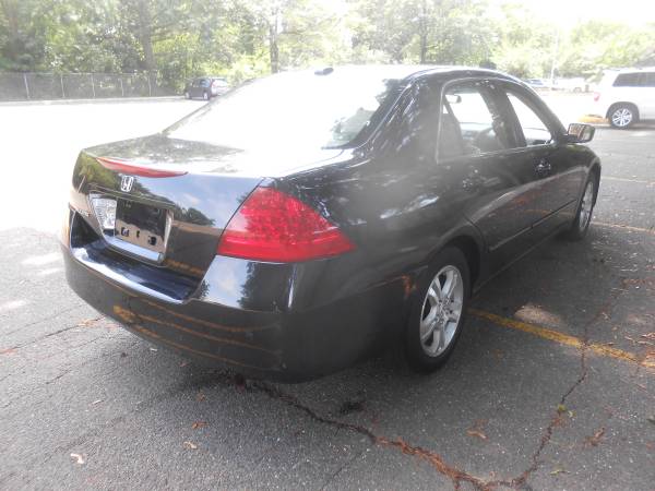2007 HONDA ACCORD EXL - $4,400 (WEST HEMPSTEAD)63654721277057124