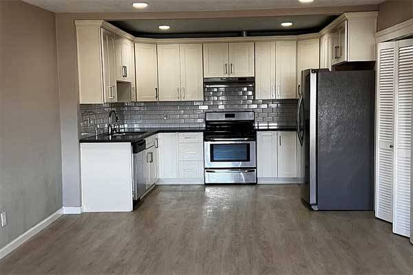 $1,600 / 2br - 1200ft2 - !! This is a renovated 2 bed/ 2bath house!! (San Francisco, CA)63989800137986120