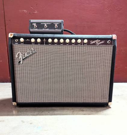 Fender Super Sonic Vibrolux/Bassman 60w combo 1