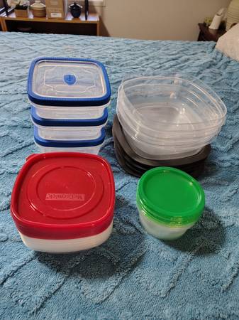 Kitchen Storage Containers 1