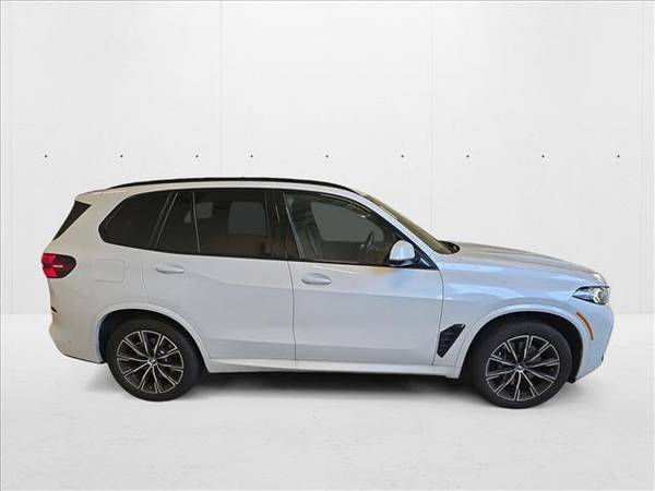 2025 BMW X5 AWD Tracción en las cuatro ruedas Eléctrico xDrive40i SUV - $65.390 (Llame al *(914) 218-6352* para confirmar disponibilidad al instante)63470618479747123