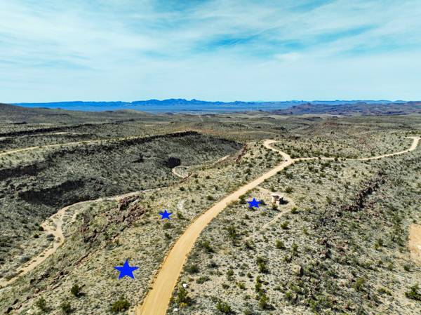 $69,900 Tres Parcelas Construibles por Un Precio (Kingman, AZ)63667278197249122