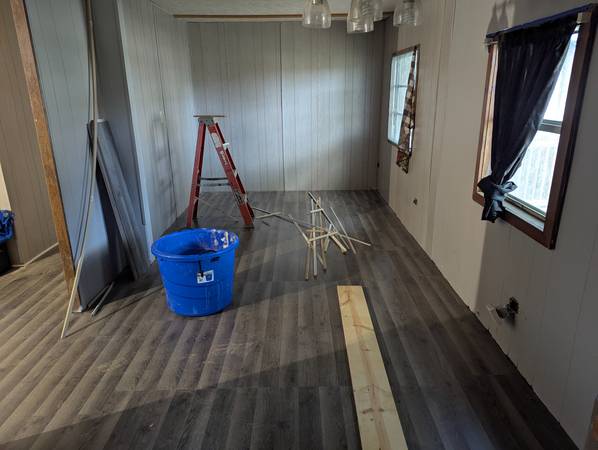 $70,000 / 4br - Four bedroom two bath freshly remodelled63978410800898123
