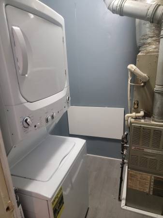 $400 / 3br - CD, TS Or Open Minded Female Roomate Wanted (Hendersonville)63904820860802121