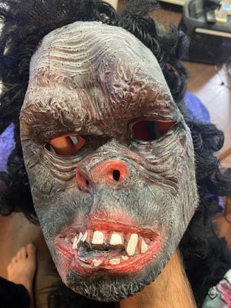 3 Halloween Masks (Adult Size) 1