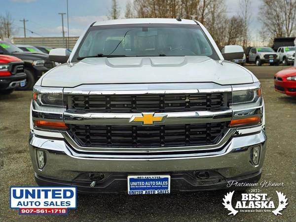 2018 Chevrolet Chevy Silverado 1500 Crew Cab LT Pickup 4D 5 3/4 ft - $19,995 (+ United Auto Sales)63442813209987121