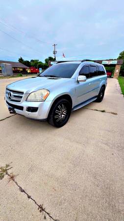 2009 Mercedes Benz GL450 - $5,500 (Aurora)63618730127875124
