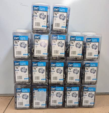 17 containers of 25 Halex  3/4" EMT set screw connectors $200 OBO 1